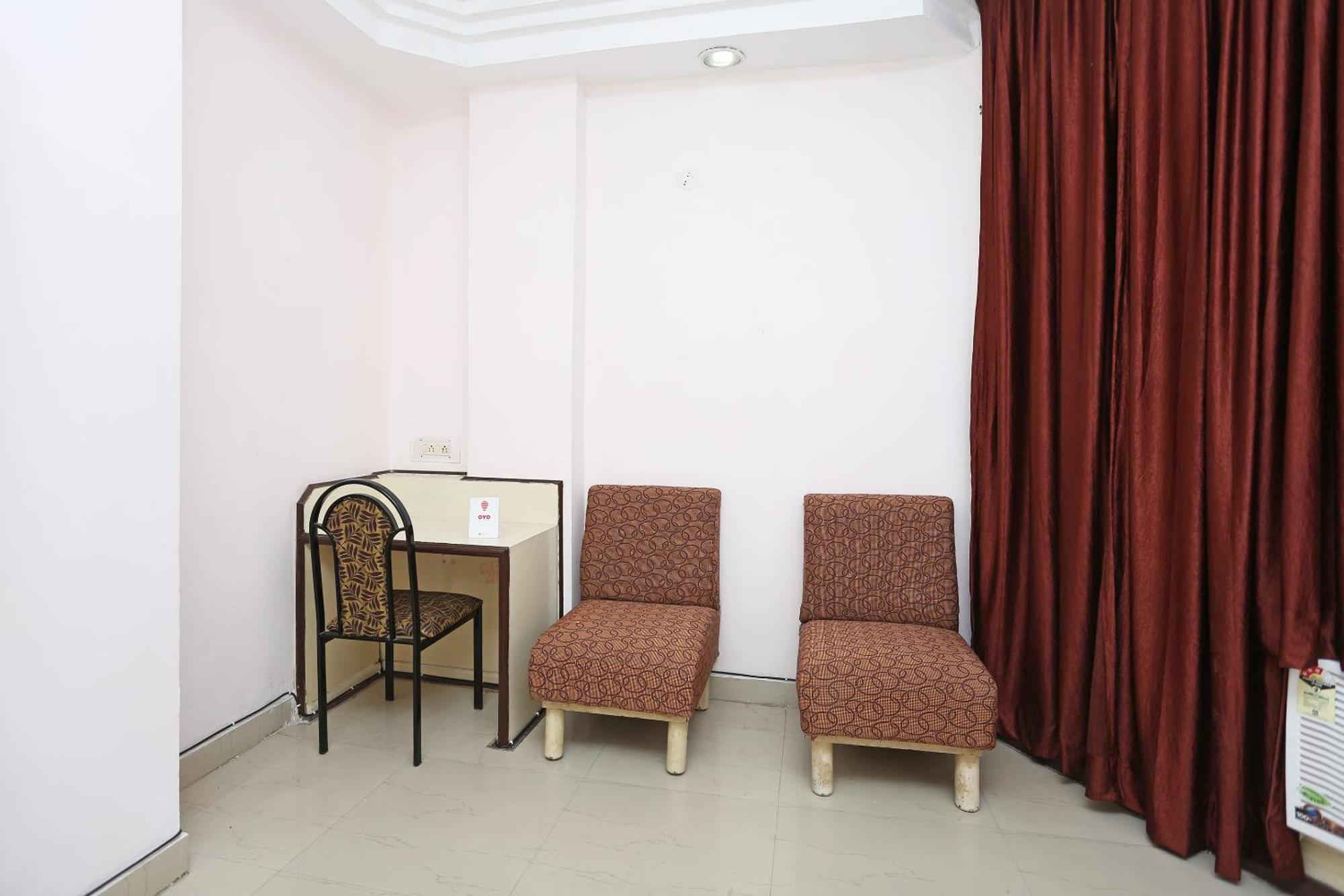 فندق أو واي أو 10264 ميدتاون Rāipur المظهر الخارجي الصورة