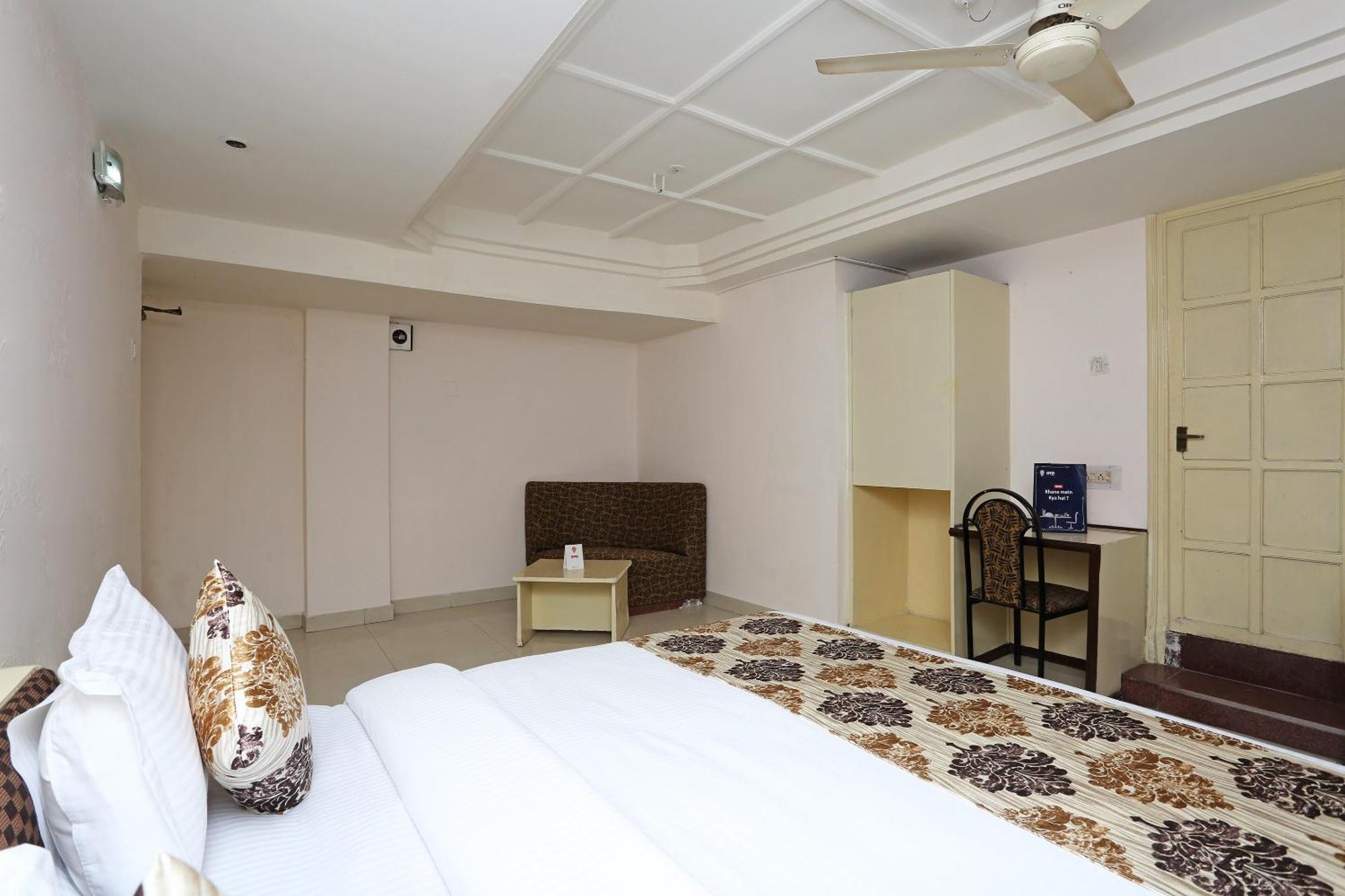فندق أو واي أو 10264 ميدتاون Rāipur المظهر الخارجي الصورة